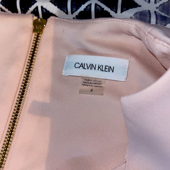 Pink dress - Picture 3 of 3